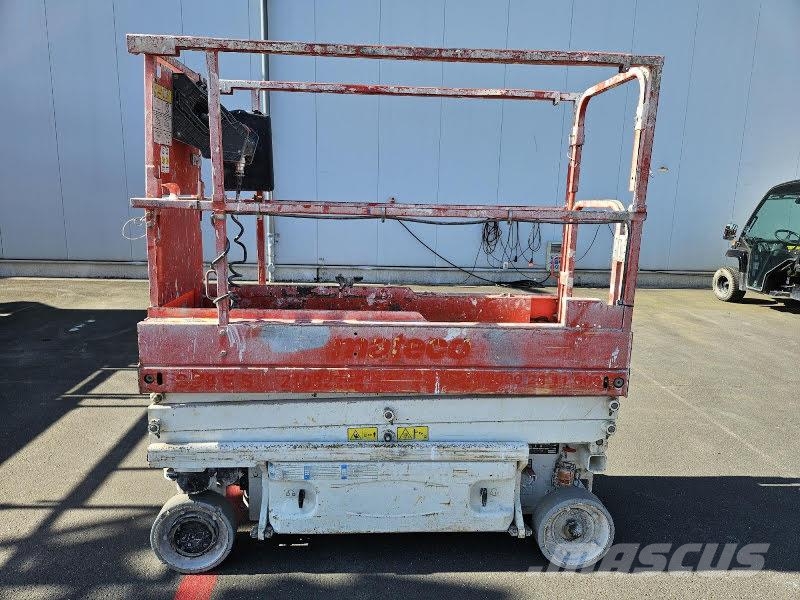 JLG 1930ES Scissor lifts