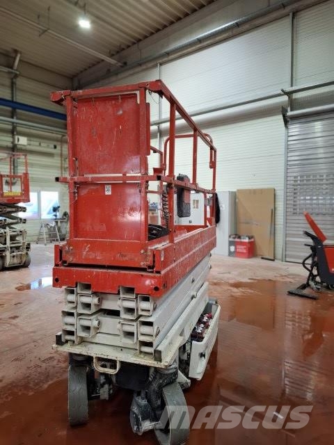 JLG 2032ES 剪叉式升降机