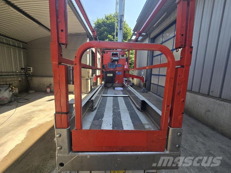 JLG 2630ES 剪叉式升降机