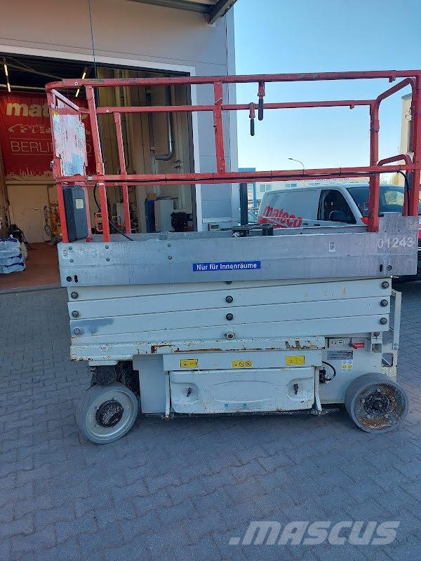 JLG 2630ES 剪叉式升降机