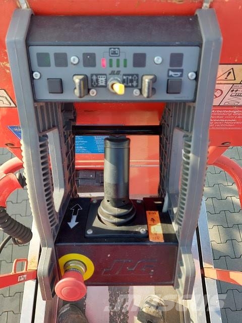 JLG 2630ES 剪叉式升降机