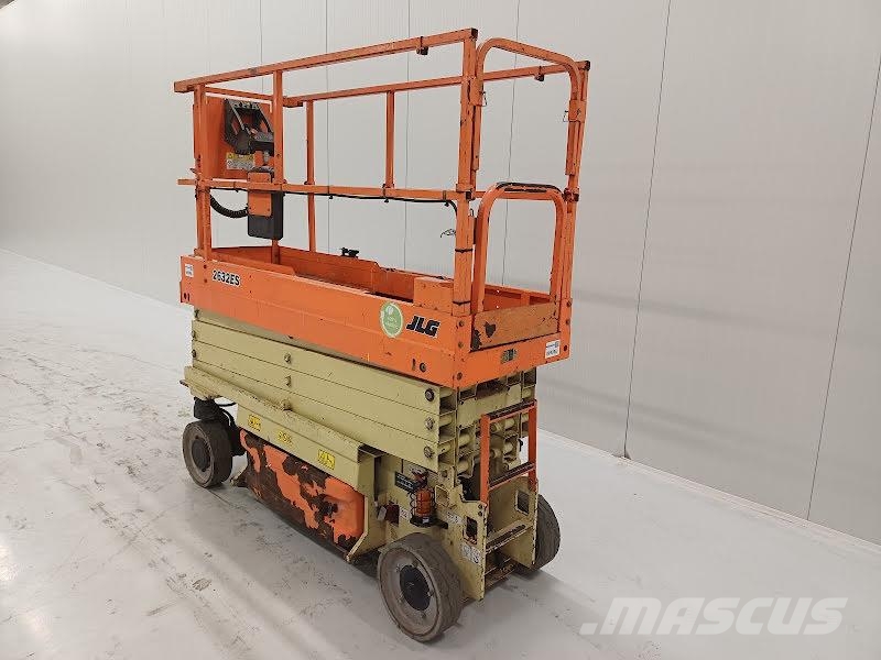 JLG 2632ES Scheren-Arbeitsbühnen