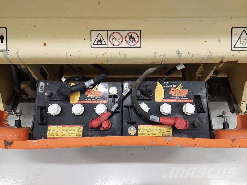 JLG 2646ES Käärtõstukid