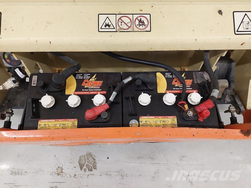 JLG 2646ES Käärtõstukid