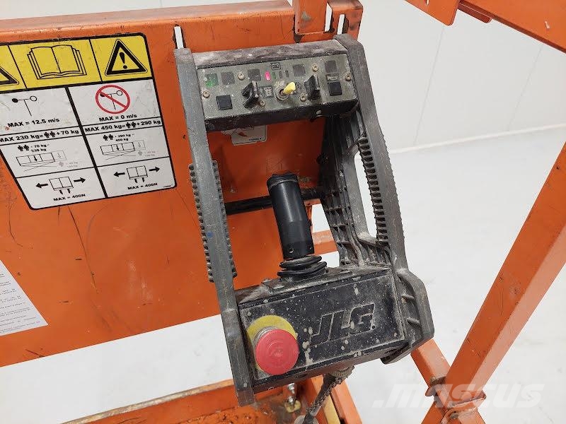 JLG 2646ES Käärtõstukid