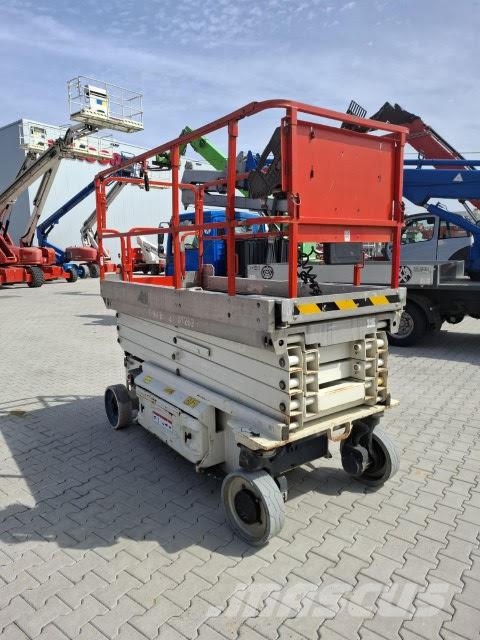 JLG 2646ES Ножничные подъемники