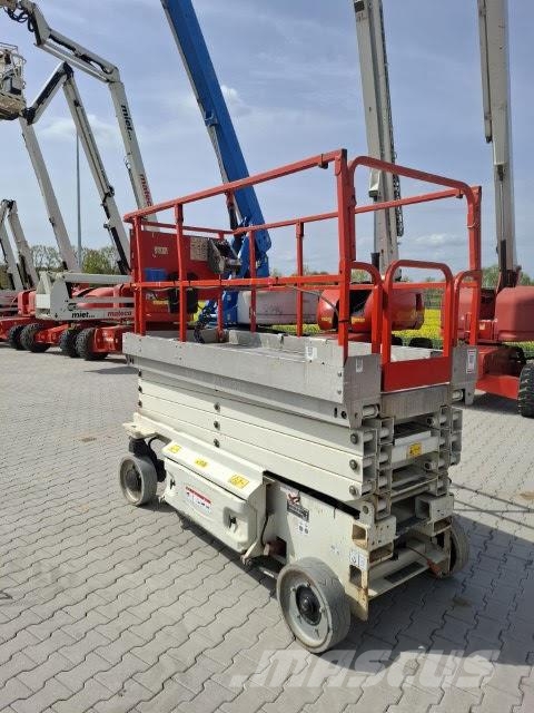 JLG 2646ES Ножничные подъемники