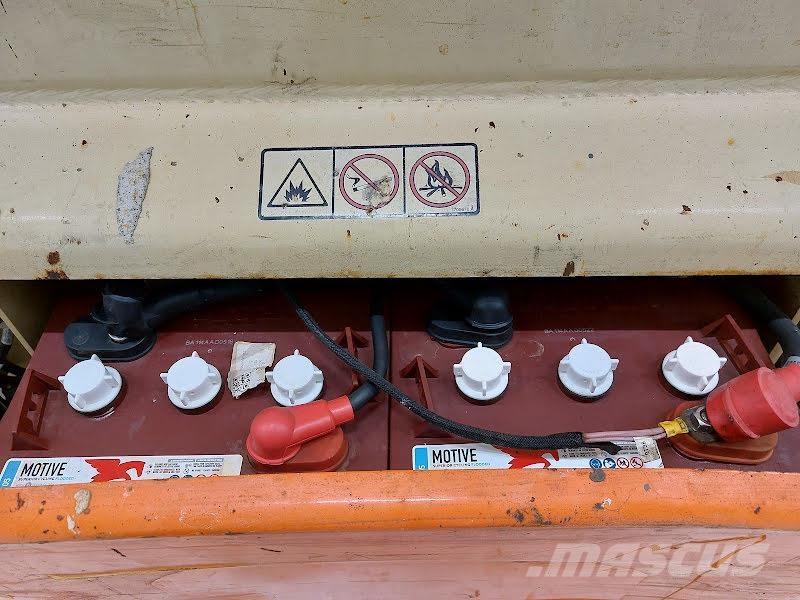 JLG 2646ES 剪叉式升降机
