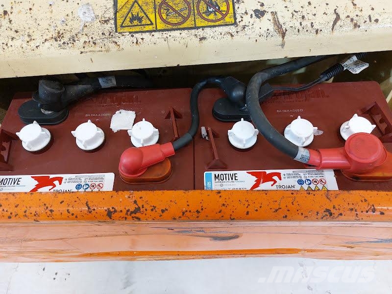 JLG 2646ES 剪叉式升降机