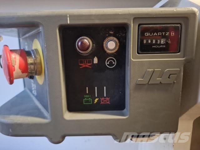 JLG 2646ES Elevadores de tesoura