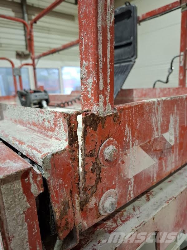 JLG 2646ES Scheren-Arbeitsbühnen