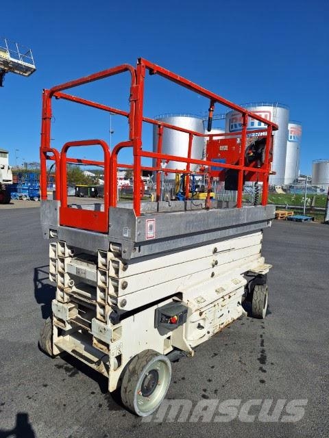 JLG 3246ES 剪叉式升降机