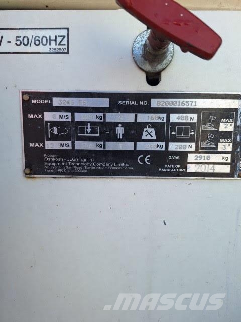 JLG 3246ES 剪叉式升降机