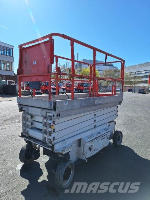 JLG 3246ES 剪叉式升降机