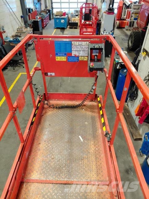 JLG 3246ES 剪叉式升降机