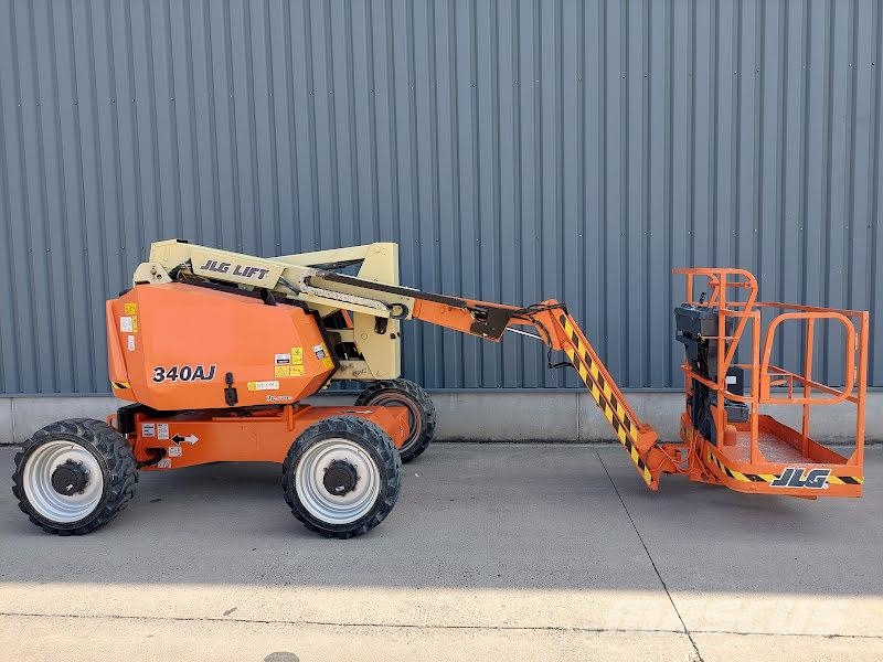 JLG 340AJ رافعات سلة مفصلية
