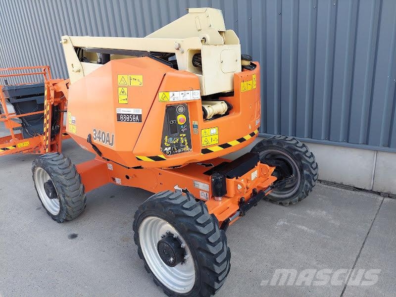 JLG 340AJ رافعات سلة مفصلية