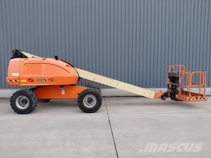JLG 400S Teleskooppipuominostimet