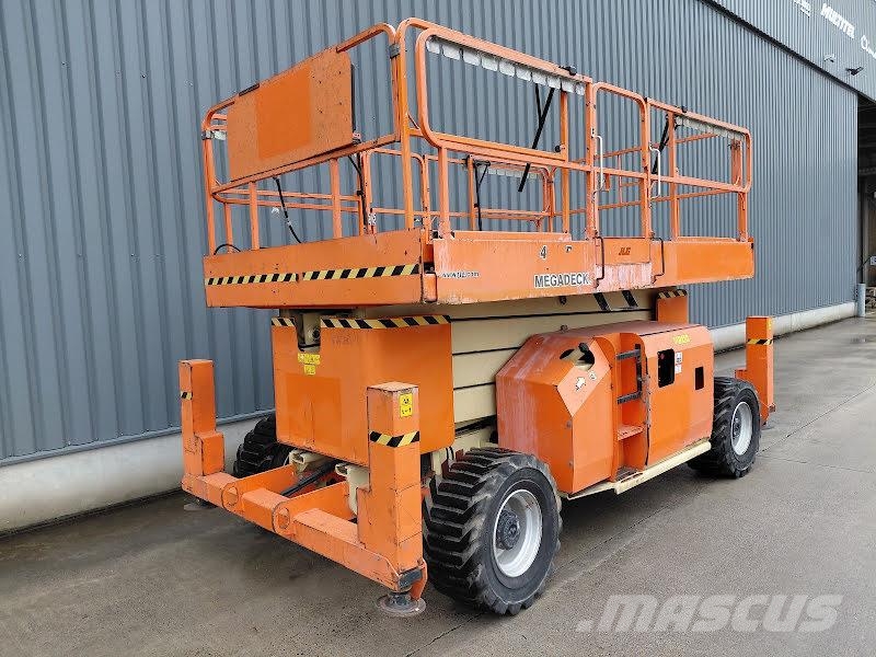 JLG 4394RT 剪叉式升降机