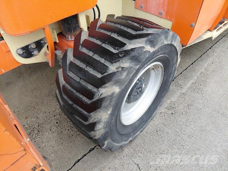 JLG 4394RT 剪叉式升降机