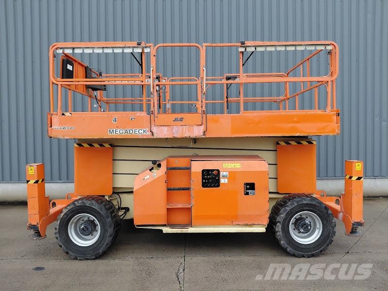 JLG 4394RT 剪叉式升降机