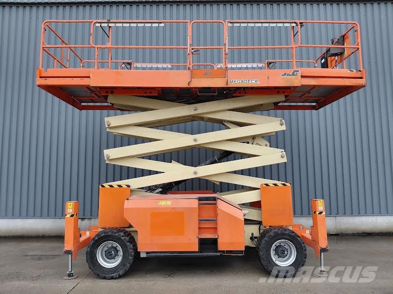 JLG 4394RT 剪叉式升降机