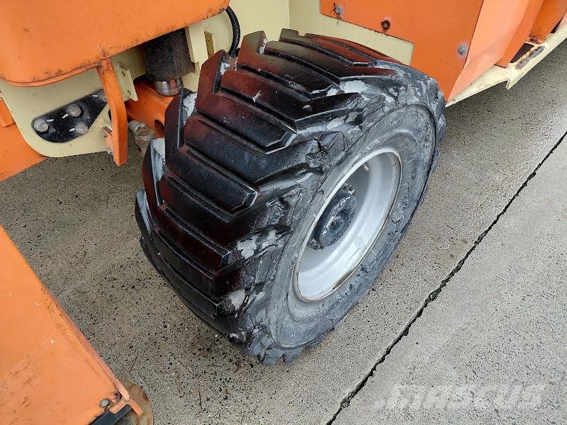 JLG 4394RT 剪叉式升降机