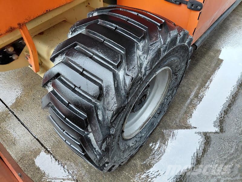 JLG 4394RT 剪叉式升降机