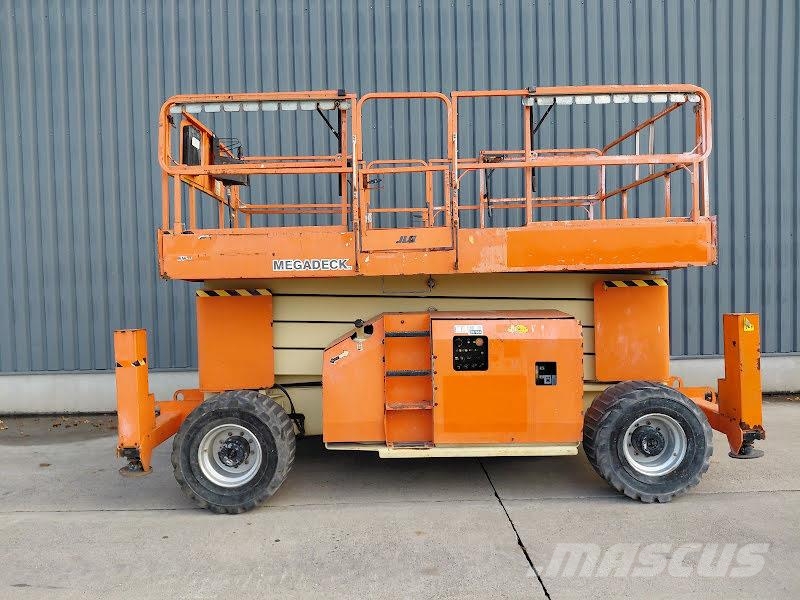 JLG 4394RT 剪叉式升降机