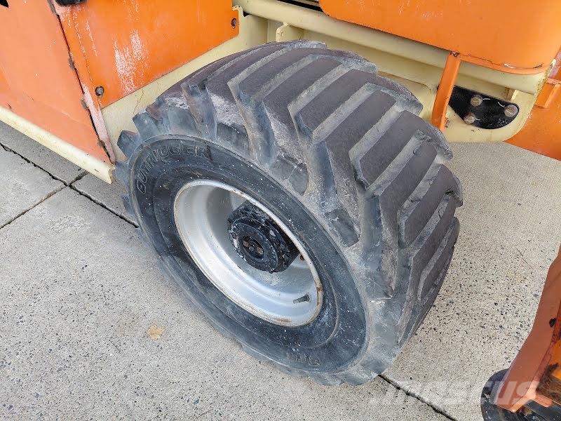 JLG 4394RT 剪叉式升降机