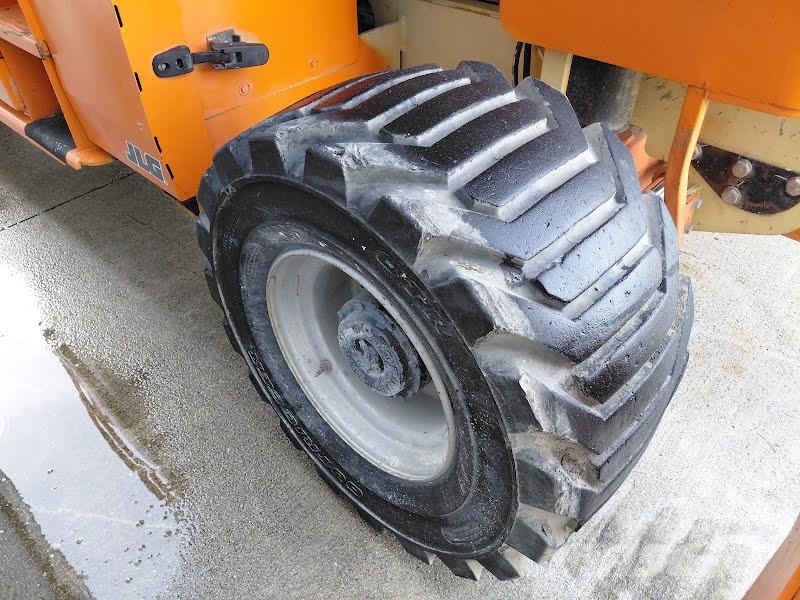 JLG 4394RT Scheren-Arbeitsbühnen