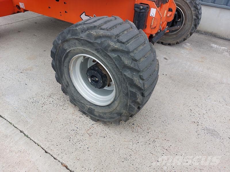 JLG 450AJ رافعات سلة مفصلية