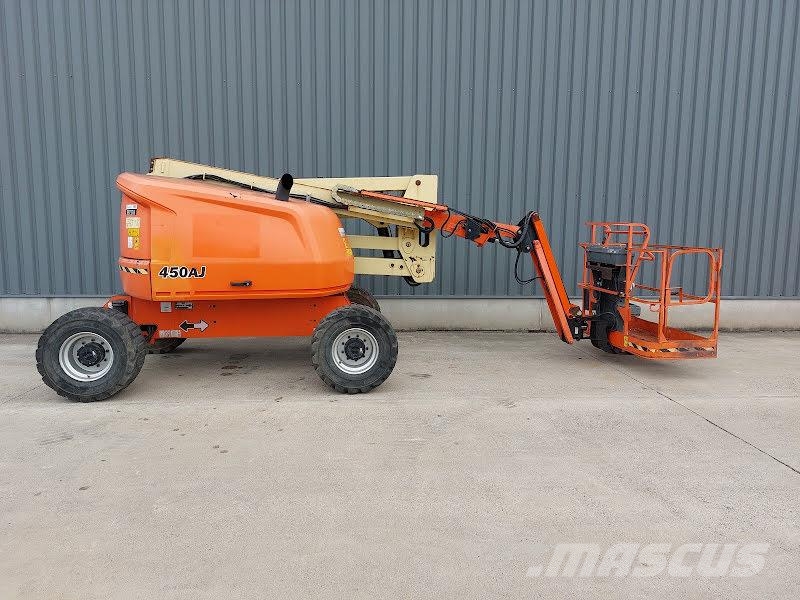 JLG 450AJ رافعات سلة مفصلية
