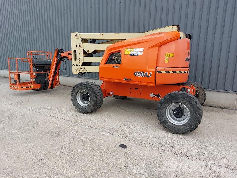 JLG 450AJ رافعات سلة مفصلية