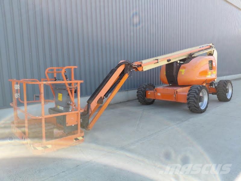 JLG 600AJ Knikarmhoogwerkers