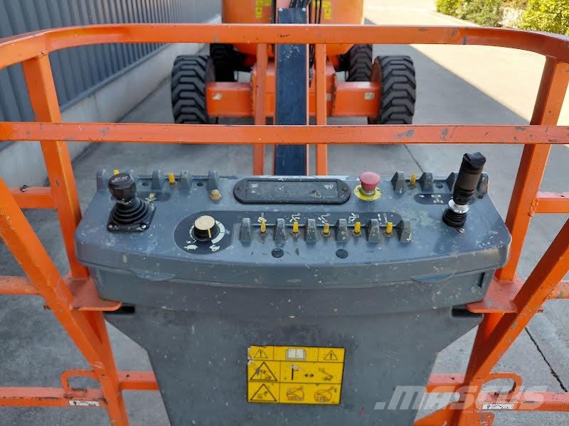 JLG 600AJ Knikarmhoogwerkers