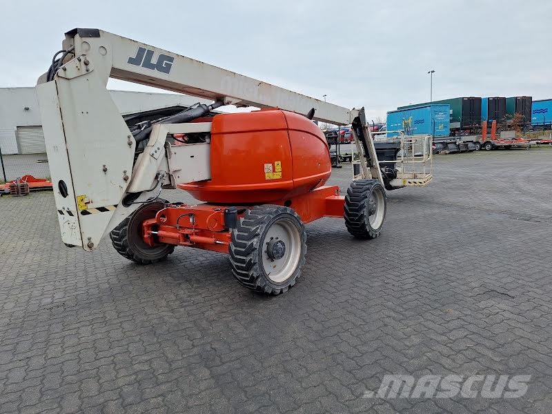 JLG 600AJ Piattaforme a braccio articolato