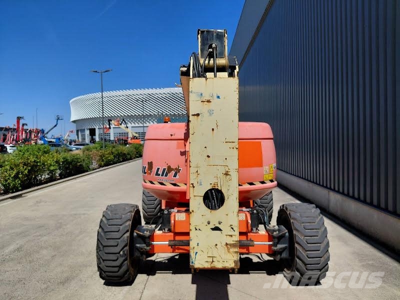 JLG 600AJ Zglobne dvižne ploščadi