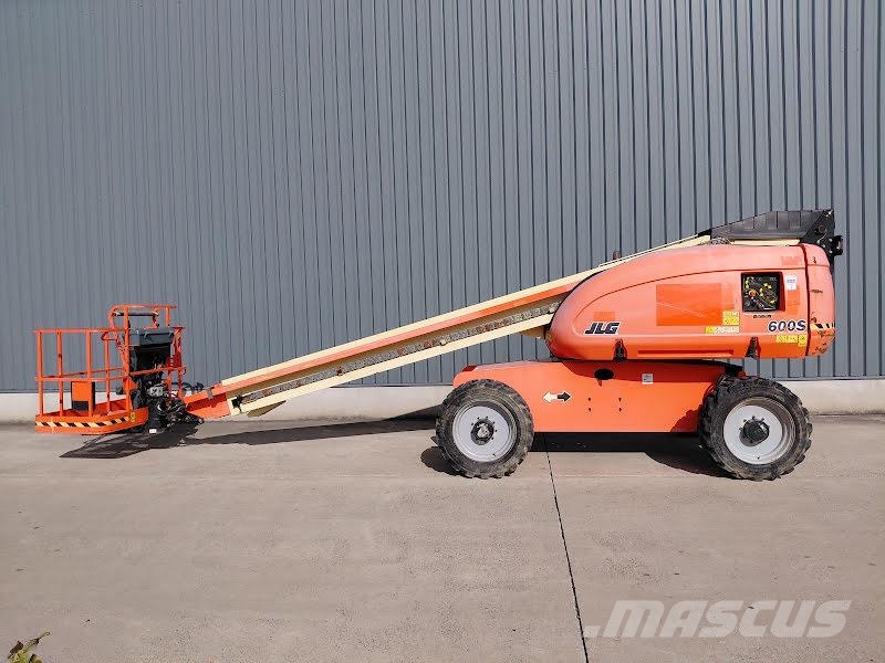 JLG 600S Nacelles télescopiques