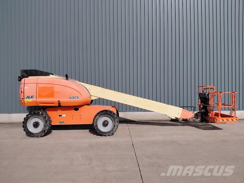 JLG 600S Nacelles télescopiques