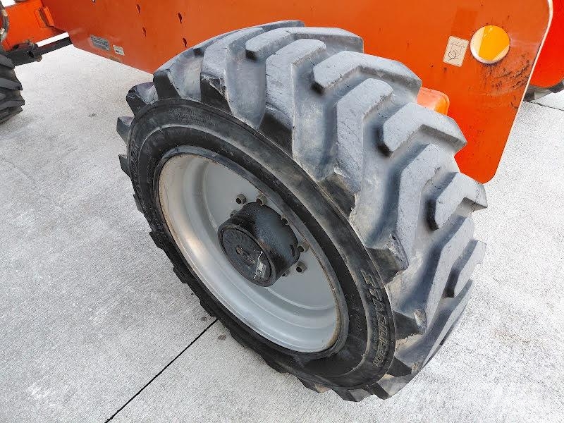JLG 600S Nacelles télescopiques
