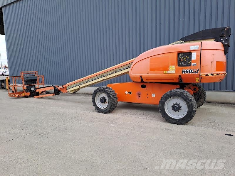 JLG 660SJ 견인식 전동이동 리프트