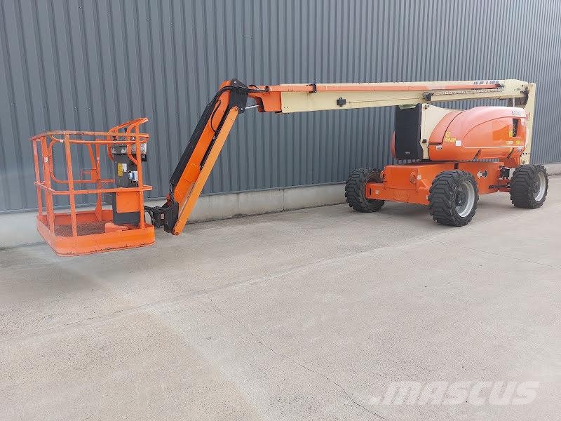 JLG 800AJ 관절형 전동이동 리프트