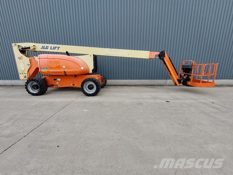 JLG 800AJ 관절형 전동이동 리프트