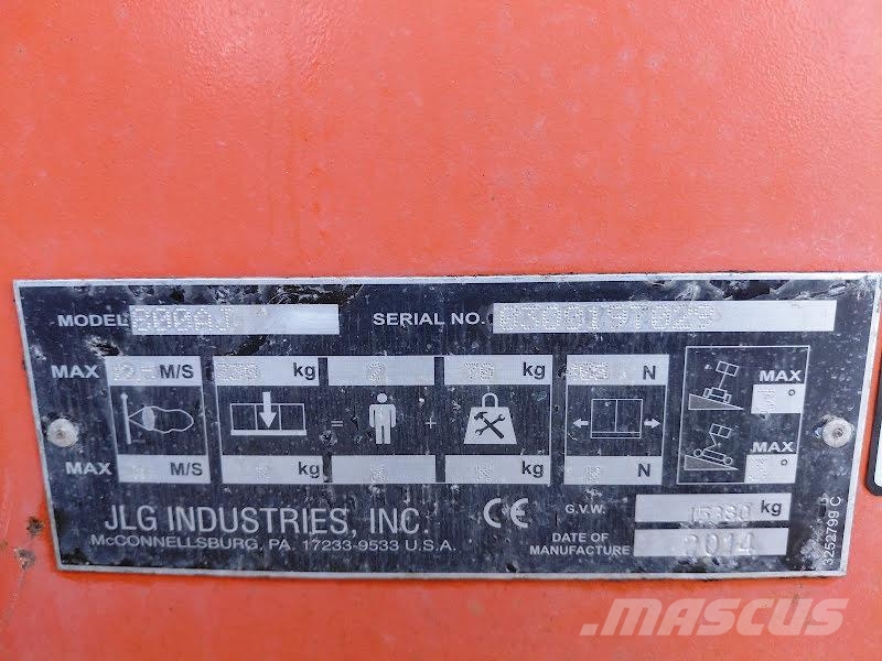 JLG 800AJ Strēles pacēlāji