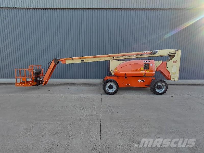 JLG 800AJ Strēles pacēlāji