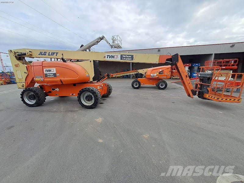 JLG 800AJ 曲臂高空工作平台