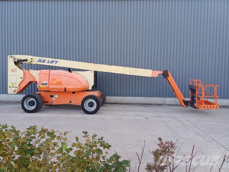 JLG 800AJ Strēles pacēlāji