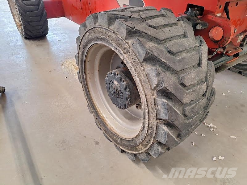 JLG 860SJ Telescoophoogwerkers