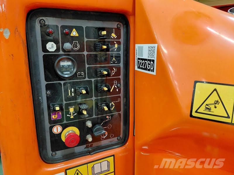 JLG M450AJ Knikarmhoogwerkers